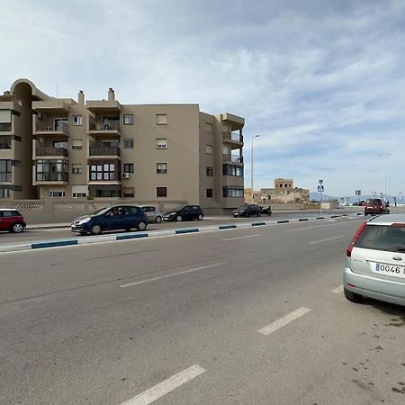 Primera Linea De Playa Y Gibraltar A 5 Minutos La Línea de la Concepción Kültér fotó